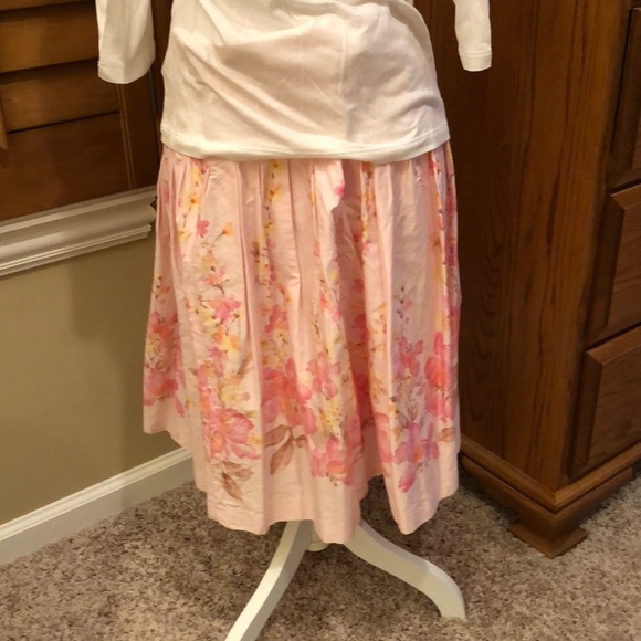Bandolino cotton pink floral skirt w/pleats sz 10 - Picture 4 of 7